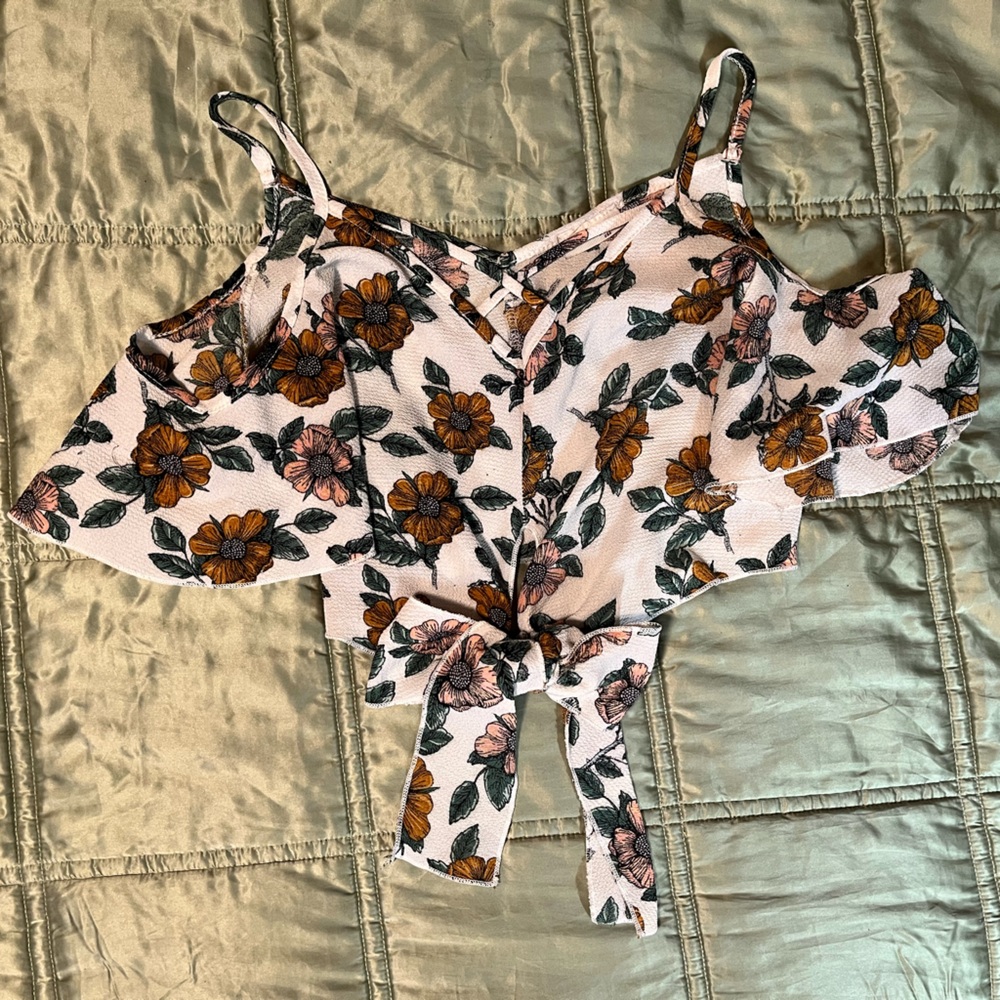 January 7 Floral Patterned Top